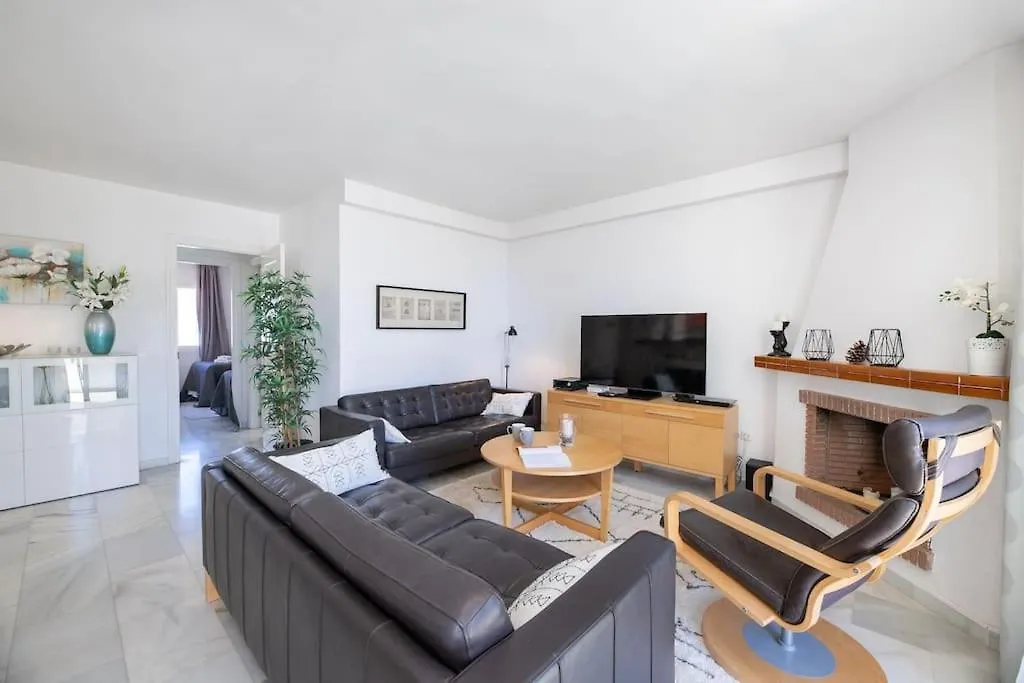 Apartment Amazing Ph Rooftop Terrace, Pools And Gym Rdr397 Sitio de Calahonda