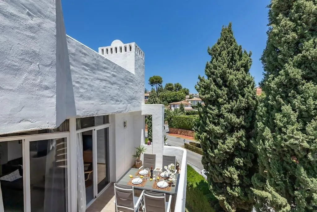 Apartment Amazing Ph Rooftop Terrace, Pools And Gym Rdr397 Sitio de Calahonda